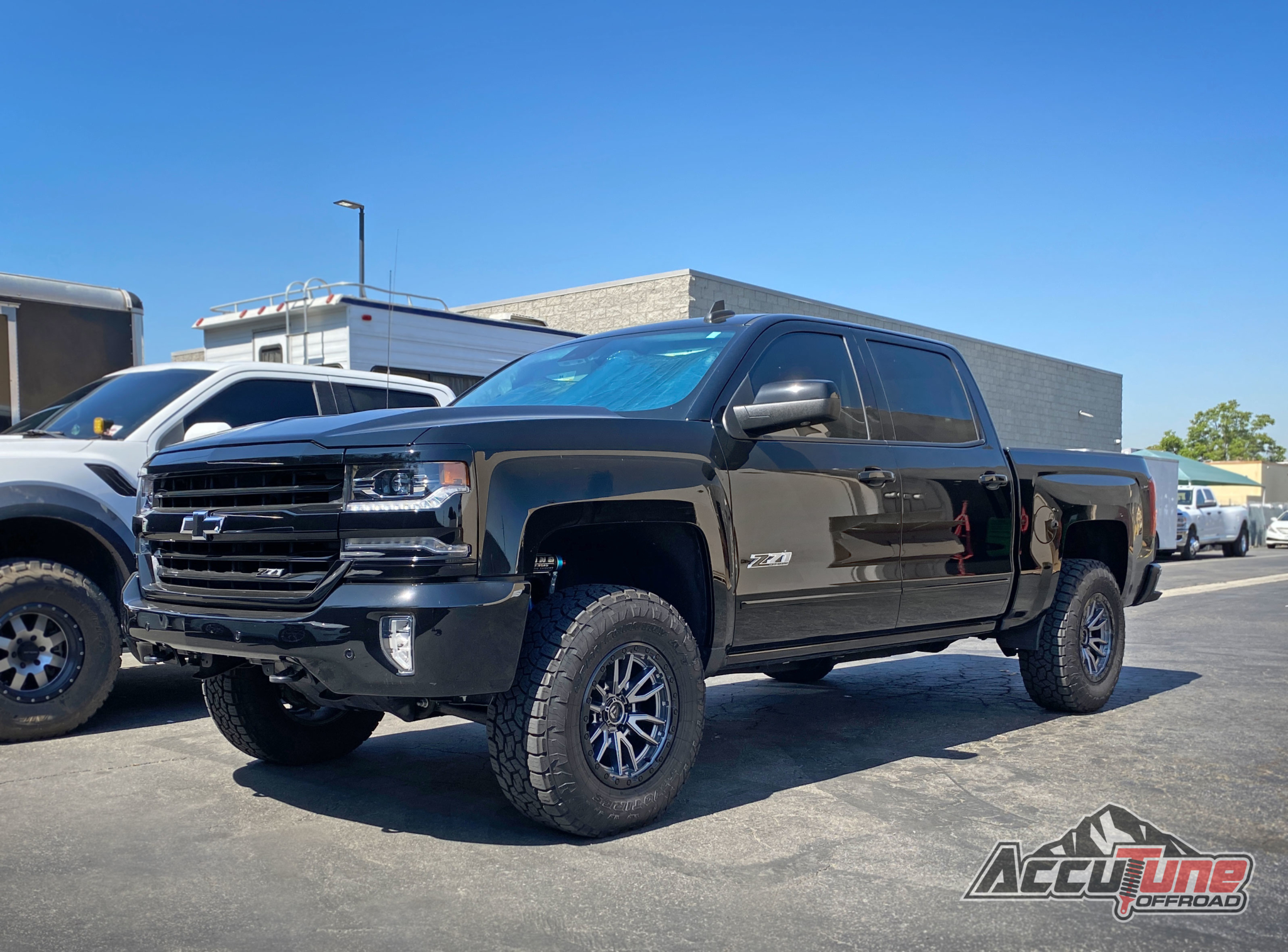0718 Silverado/GMC 1500 Suspension Packages CUSTOM AccuTune OffRoad