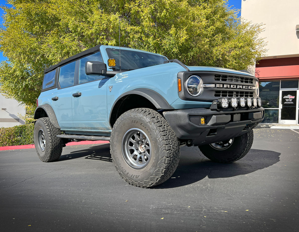 King Shocks 2021+ Ford Bronco Rear 2.5 Coilovers W/ Adjusters ...