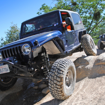 Super Smooth Go Fast Valving For Jeeps | Fox & AccuTune Off-Road